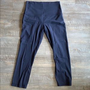 Lululemon Wunder under leggings